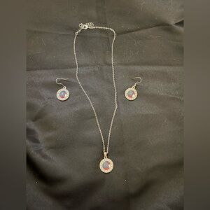 Set Of 2 Georgia State Silver Colour dangle earrings And Necklace